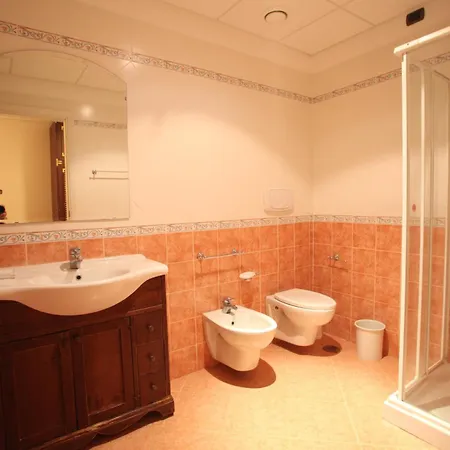 Fruit Village Tropea Baia Della Rocchetta Hotel *