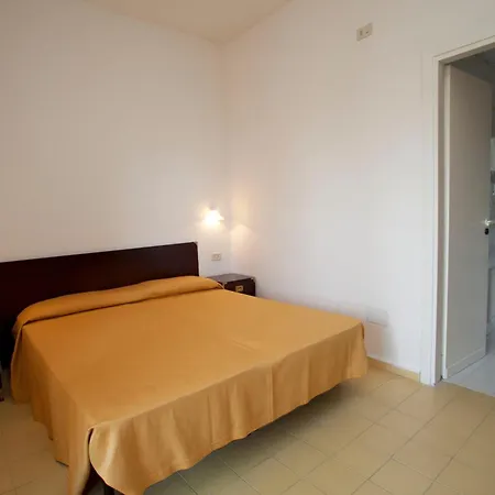 מלון Fruit Village Tropea Baia Della Rocchetta Soft Conidoni